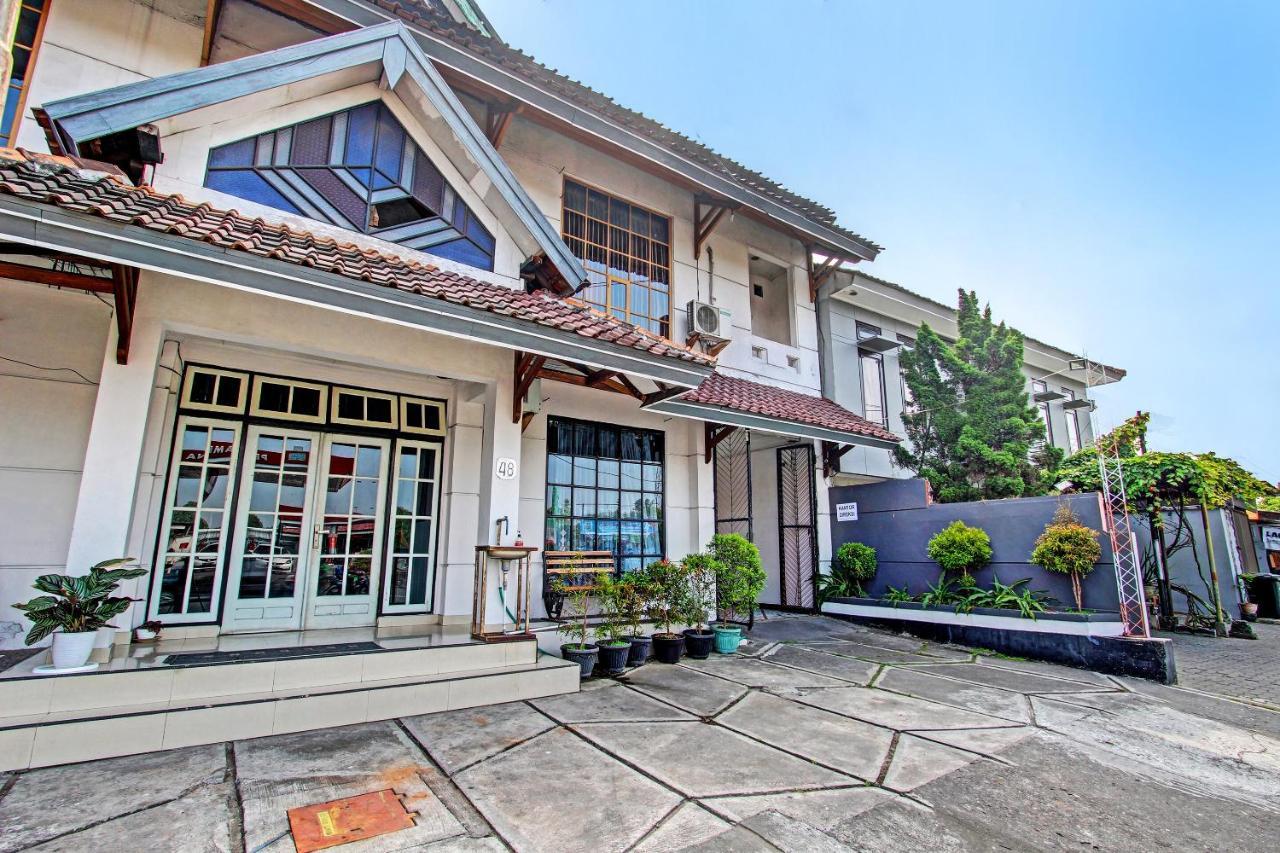 Oyo 91525 Hotel Bugisan Ngabean Экстерьер фото